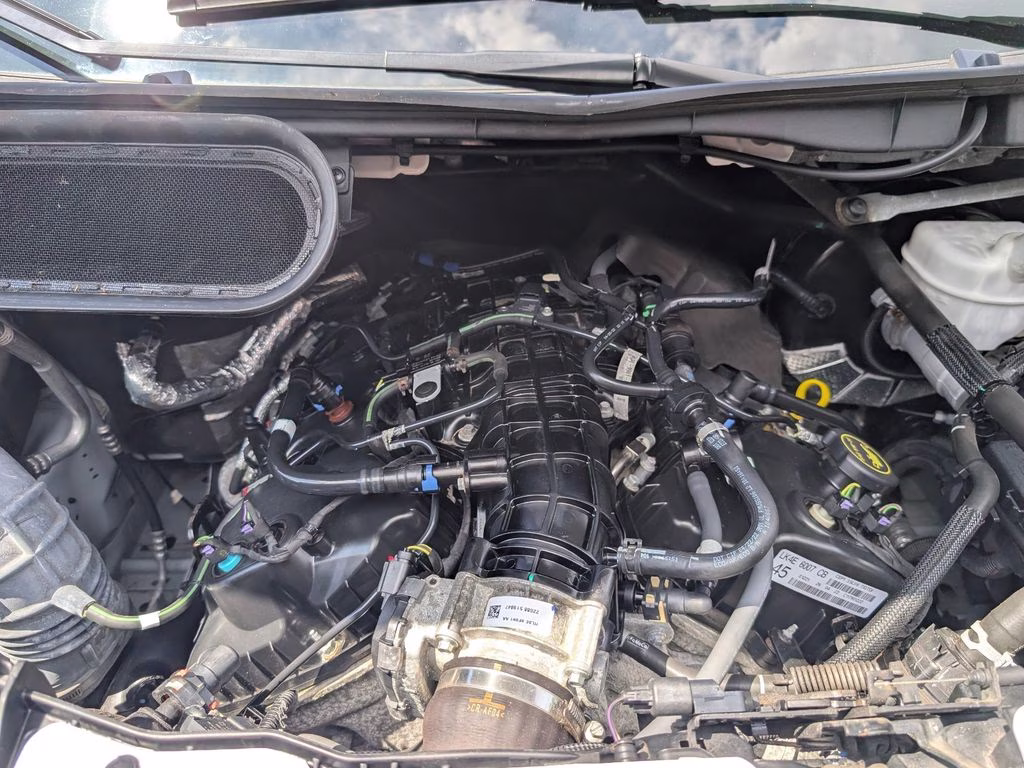 2022 Oxford White Ford Transit-250 Base RWD Van