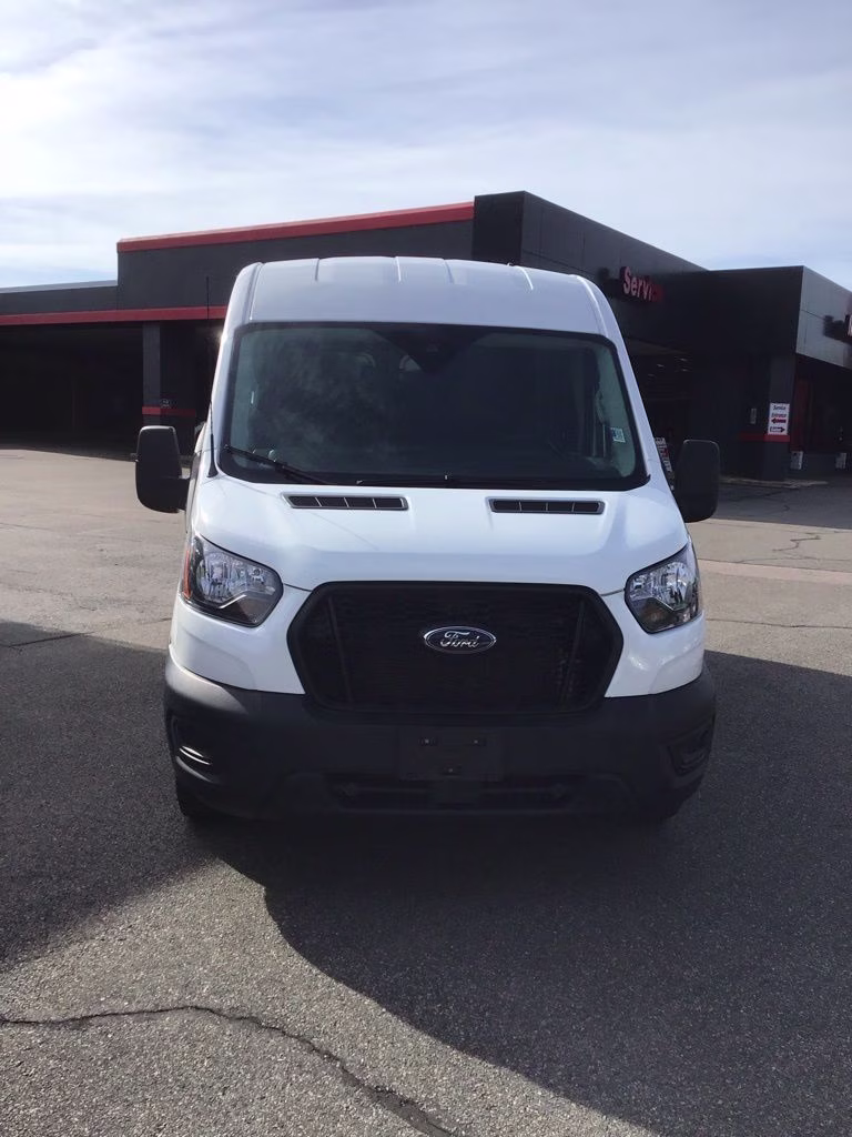 2022 Oxford White Ford Transit-250 Base RWD Van