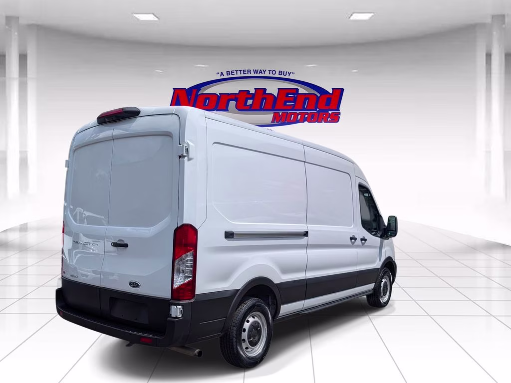 2022 Oxford White Ford Transit-250 Base RWD Van