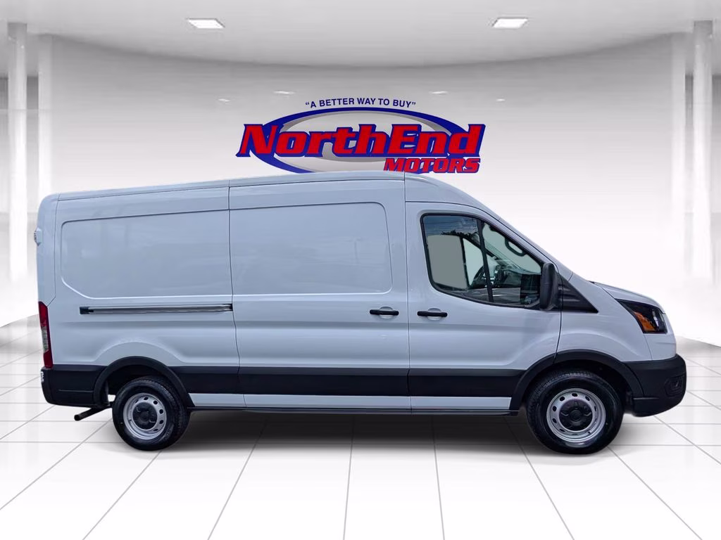 2022 Oxford White Ford Transit-250 Base RWD Van