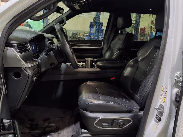 2022 Bright White Clearcoat Jeep Wagoneer Series II 4X4 SUV