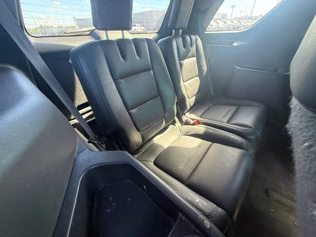 2015 Deep Impact Blue Metallic Ford Explorer XLT 4X4 SUV