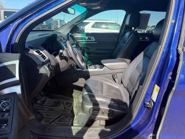 2015 Deep Impact Blue Metallic Ford Explorer XLT 4X4 SUV