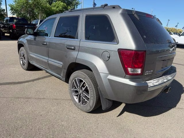 2008 Mineral Gray Metallic Clearcoat Jeep Grand Cherokee Limited 4X4 SUV