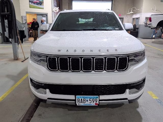 2022 Bright White Clearcoat Jeep Wagoneer Series II 4X4 SUV