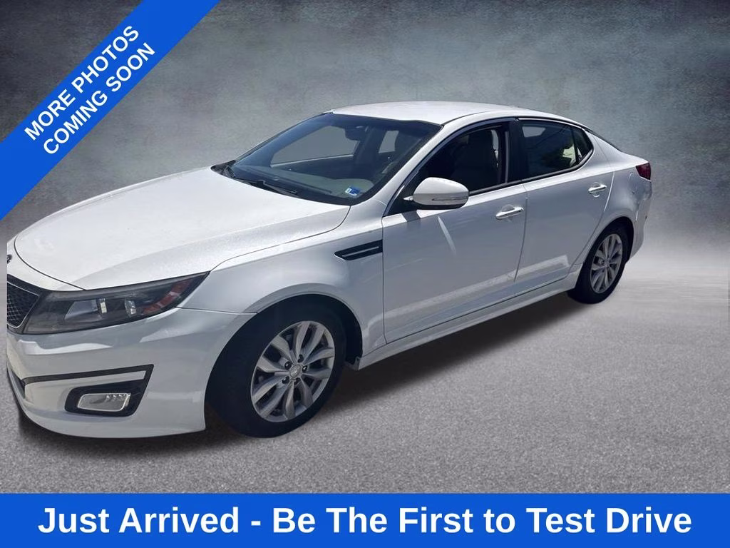 2015 White Kia Optima EX FWD Sedan