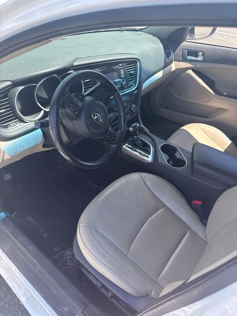 2015 White Kia Optima EX FWD Sedan