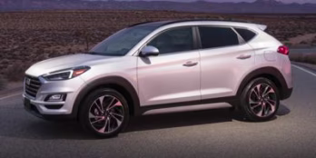 2019 White Hyundai Tucson SE AWD SUV