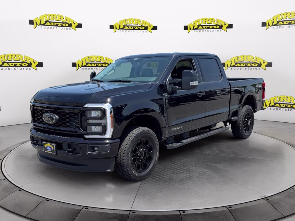 2025 Black Metallic Ford Super Duty F-250 SRW Lariat 4X4 Truck