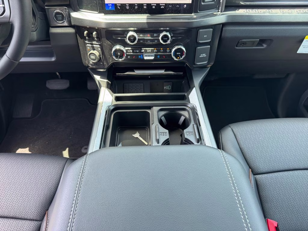 2025 Black Metallic Ford Super Duty F-250 SRW Lariat 4X4 Truck