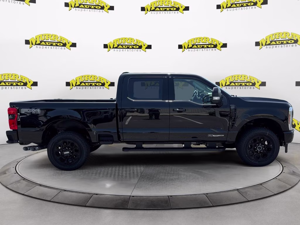 2025 Black Metallic Ford Super Duty F-250 SRW Lariat 4X4 Truck