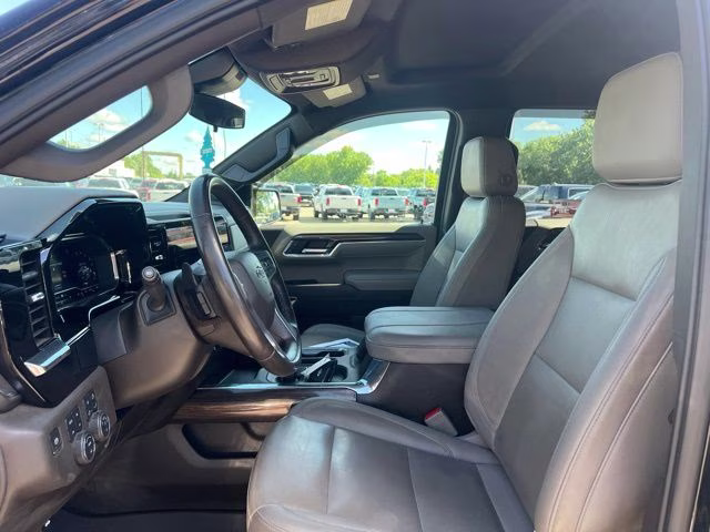 2023 Black Chevrolet Silverado 1500 LT Trail Boss 4X4 Truck