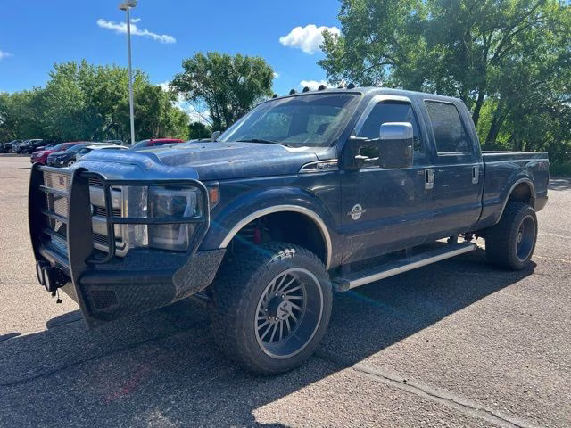 2013 Blue Ford Super Duty F-350 SRW Lariat 4X4 Truck