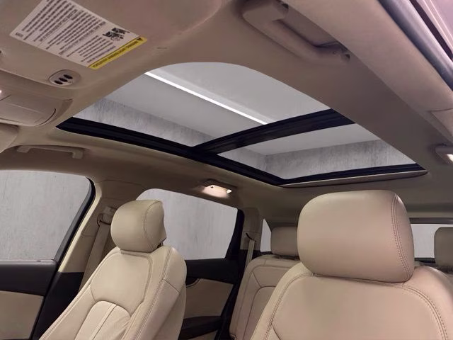 2016 Bronze Fire Metallic Tinted Clearcoat Lincoln MKX Reserve AWD SUV