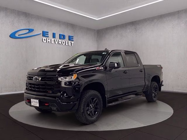 2023 Black Chevrolet Silverado 1500 LT Trail Boss 4X4 Truck