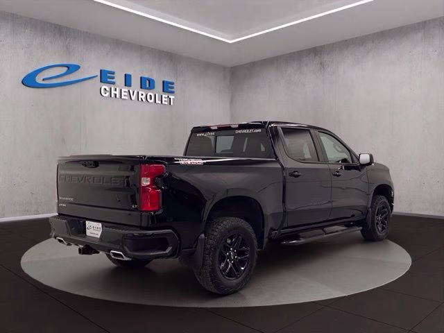 2023 Black Chevrolet Silverado 1500 LT Trail Boss 4X4 Truck