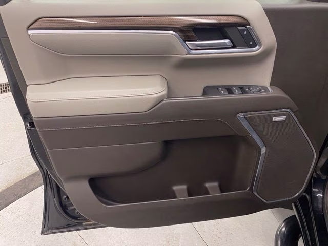 2023 Black Chevrolet Silverado 1500 LT Trail Boss 4X4 Truck