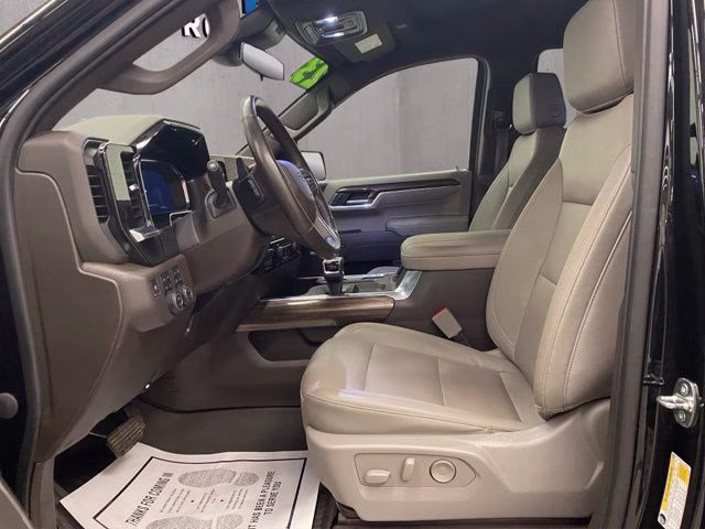 2023 Black Chevrolet Silverado 1500 LT Trail Boss 4X4 Truck
