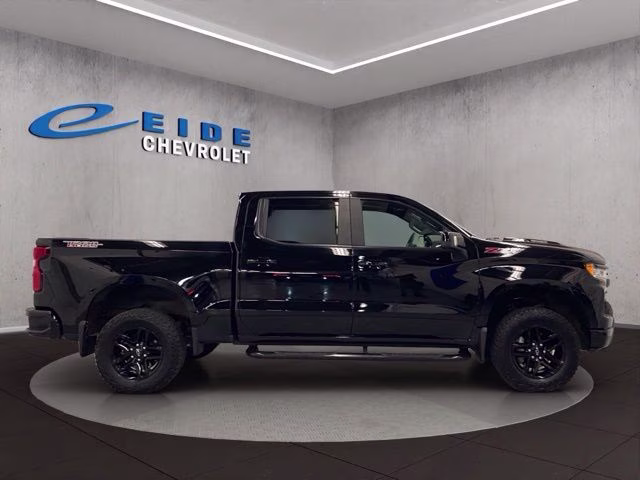2023 Black Chevrolet Silverado 1500 LT Trail Boss 4X4 Truck