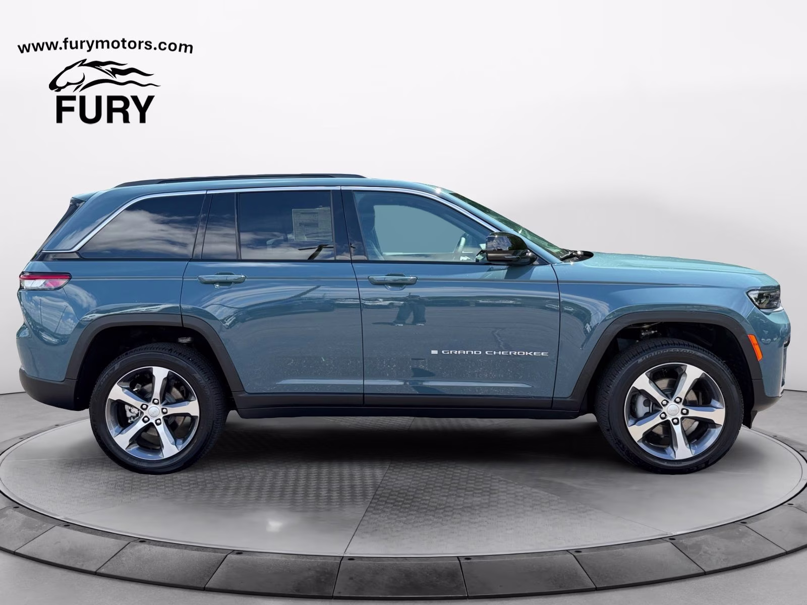 2026 Steel Blue Jeep Grand Cherokee Limited 4X4 SUV