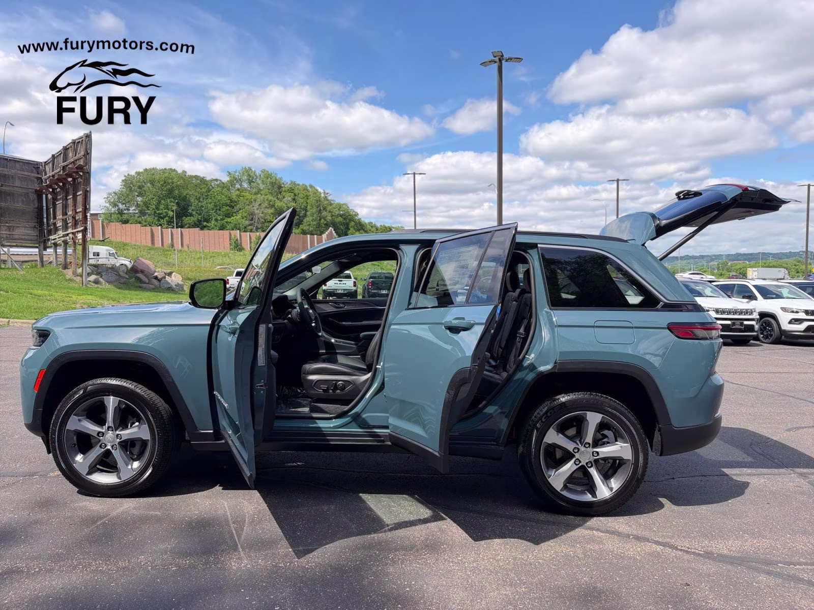 2026 Steel Blue Jeep Grand Cherokee Limited 4X4 SUV