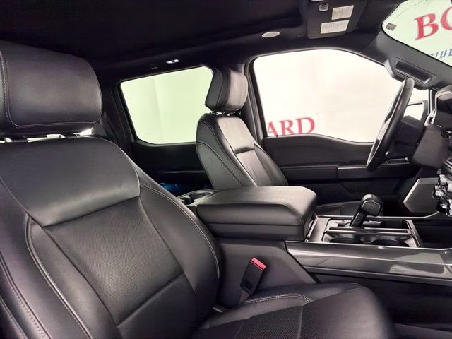 2023 Avalanche Ford F-150 Lariat 4X4 Truck