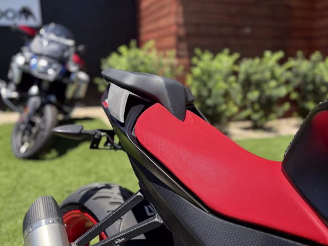 2021 BLACK Aprilia TUONO 660 CONCEPT BLACK