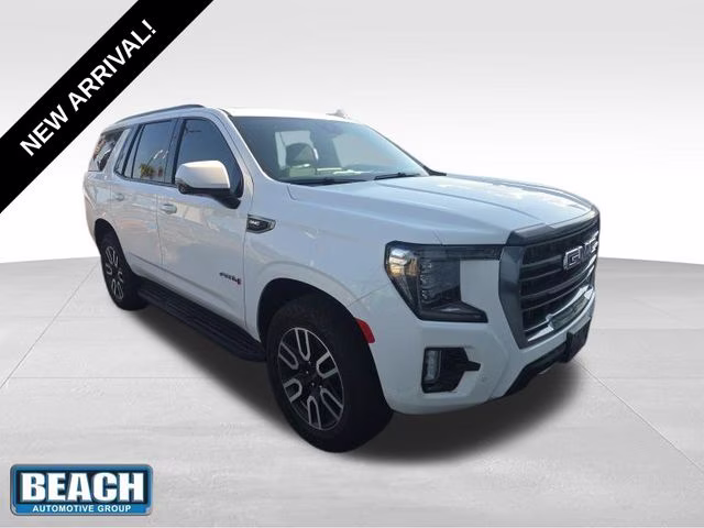2024 Summit White GMC Yukon AT4 4X4 SUV