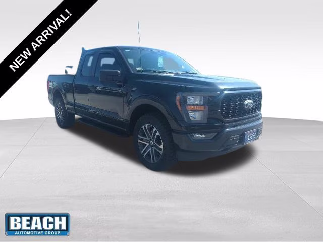 2023 Black Metallic Ford F-150 XL 4X4 Truck
