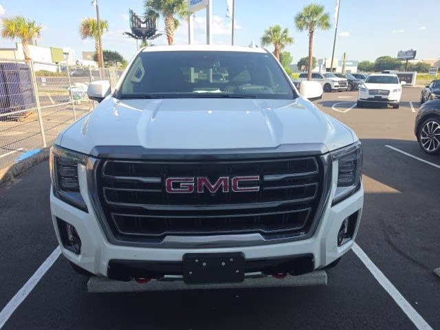 2024 Summit White GMC Yukon AT4 4X4 SUV