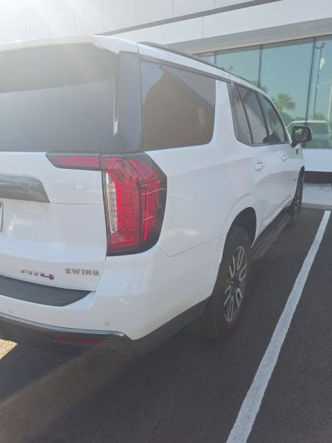 2024 Summit White GMC Yukon AT4 4X4 SUV