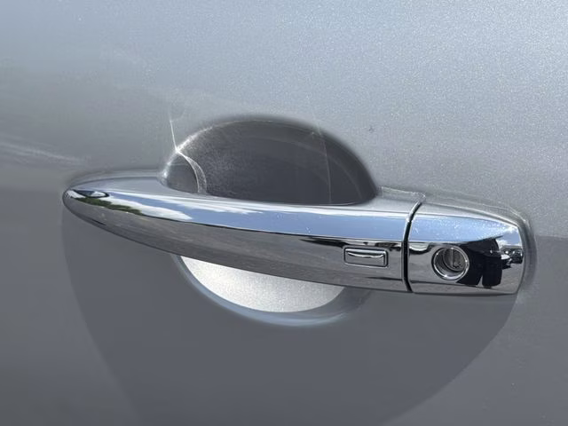 2024 Brilliant Silver Metallic Nissan Altima 2.5 SV FWD Sedan