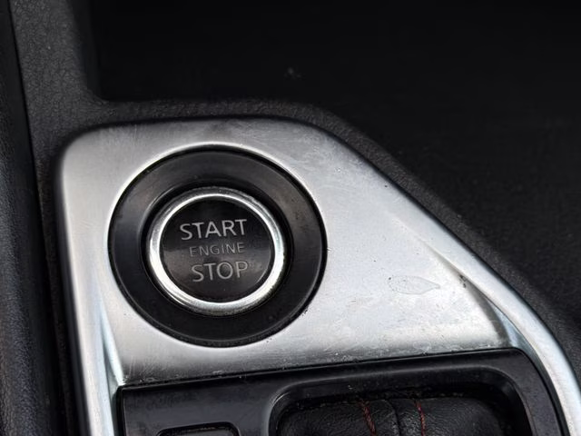 2024 Aspen White Tricoat/Super Black Nissan Sentra SR FWD Sedan