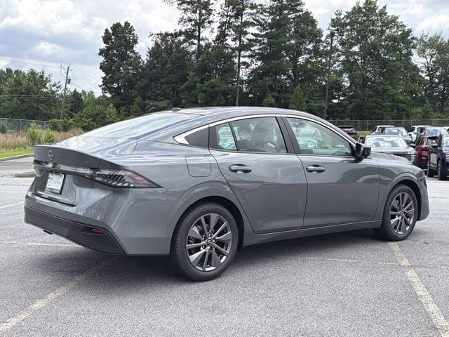 2026 Gun Metallic Nissan Sentra SL FWD Sedan