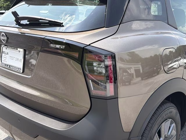 2026 Canyon Bronze Metallic Nissan Kicks S FWD SUV