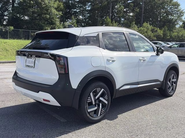 2026 Aspen White Tricoat Nissan Kicks SV FWD SUV