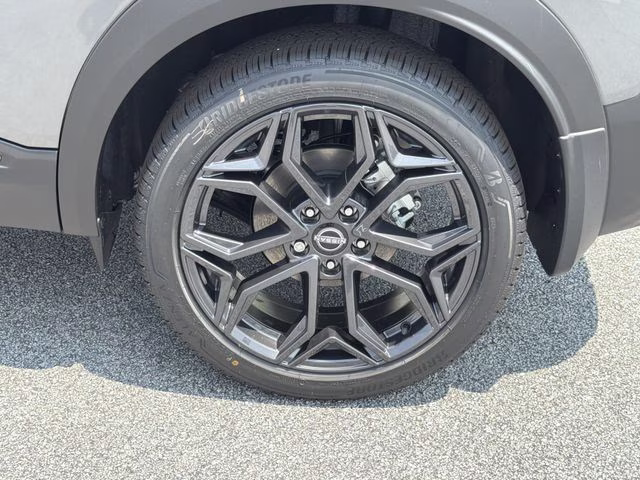 2026 Gun Metallic Nissan Kicks SR FWD SUV