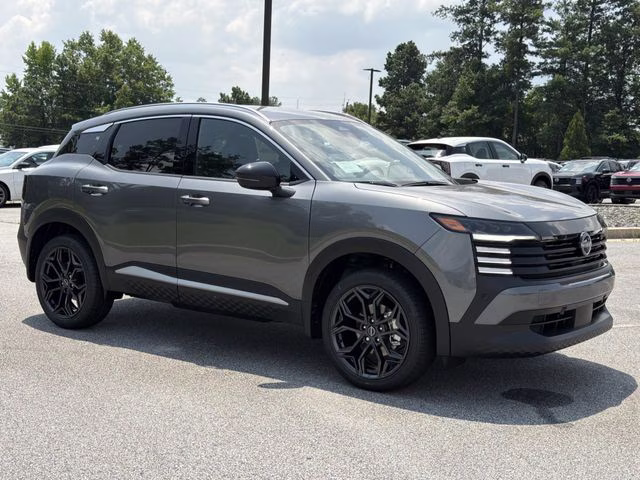 2026 Gun Metallic Nissan Kicks SR FWD SUV