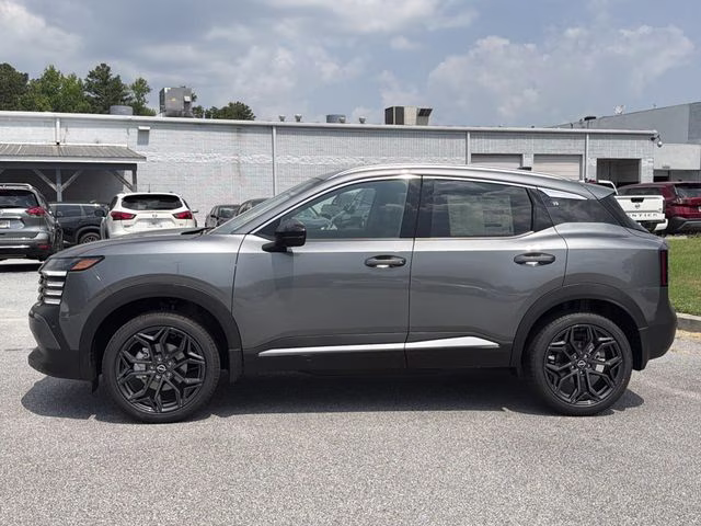 2026 Gun Metallic Nissan Kicks SR FWD SUV