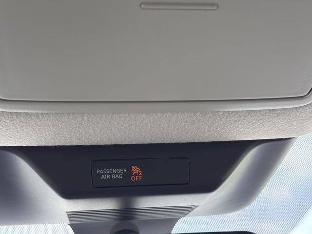2026 Gun Metallic Nissan Kicks SR FWD SUV