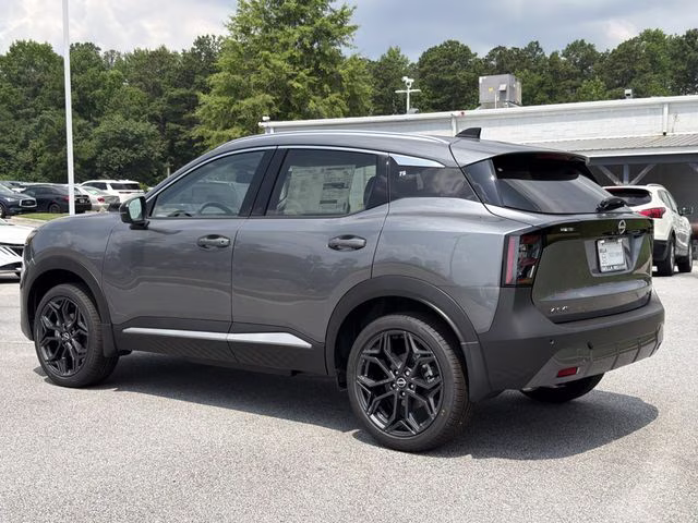 2026 Gun Metallic Nissan Kicks SR FWD SUV