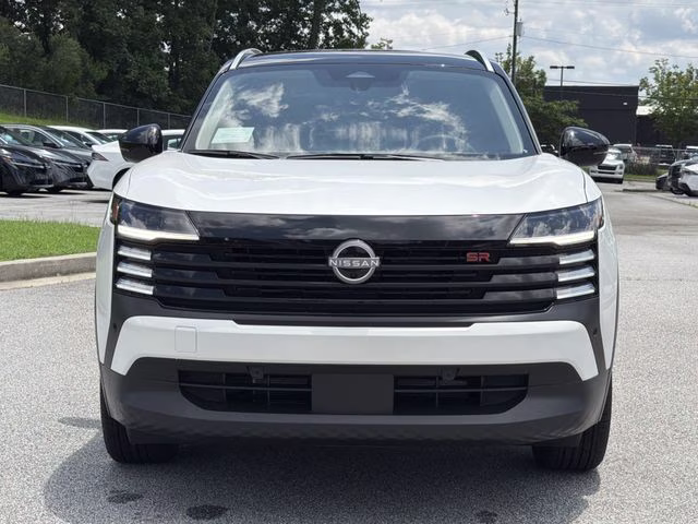 2026 Aspen White/Super Black Nissan Kicks SR AWD SUV