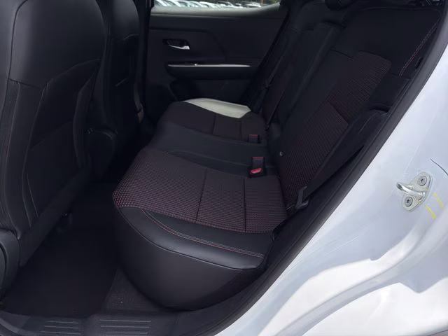2026 Aspen White/Super Black Nissan Kicks SR AWD SUV