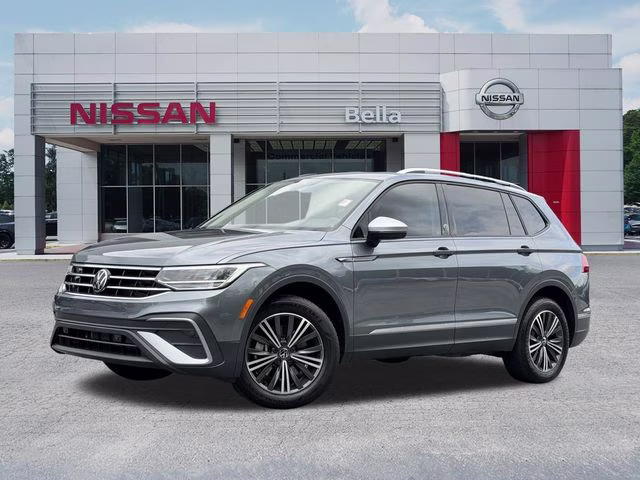 2024 Platinum Gray Metallic Volkswagen Tiguan 2.0T Wolfsburg Edition FWD SUV