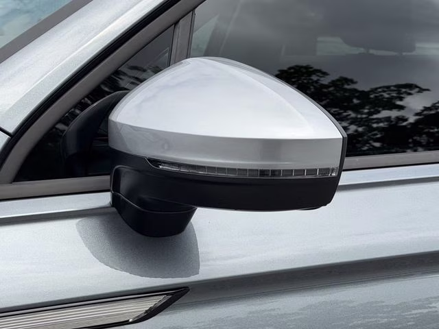2024 Platinum Gray Metallic Volkswagen Tiguan 2.0T Wolfsburg Edition FWD SUV