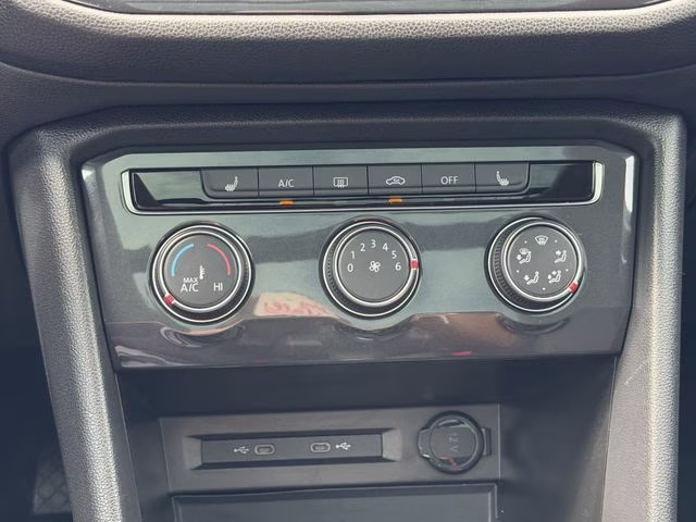 2024 Platinum Gray Metallic Volkswagen Tiguan 2.0T Wolfsburg Edition FWD SUV