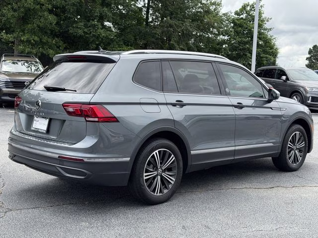 2024 Platinum Gray Metallic Volkswagen Tiguan 2.0T Wolfsburg Edition FWD SUV