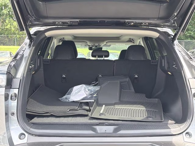 2026 Gun Metallic Nissan Murano SL AWD SUV