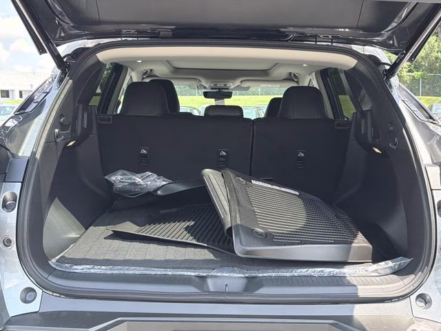 2026 Gun Metallic Nissan Murano SL AWD SUV