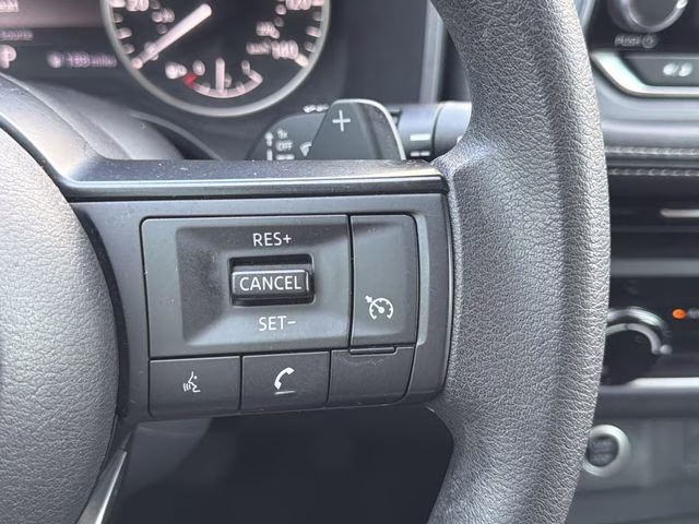 2022 Glacier White Nissan Rogue S FWD SUV